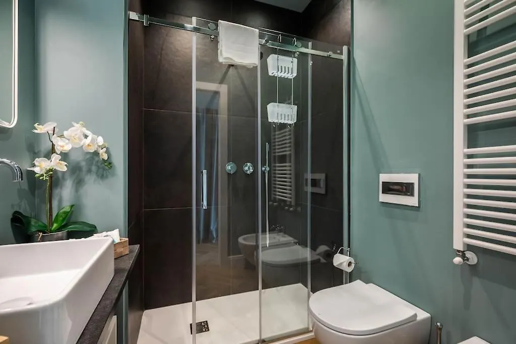 Apartment A Few Steps From The Duomo I Design Suite I Free Wifi Milan