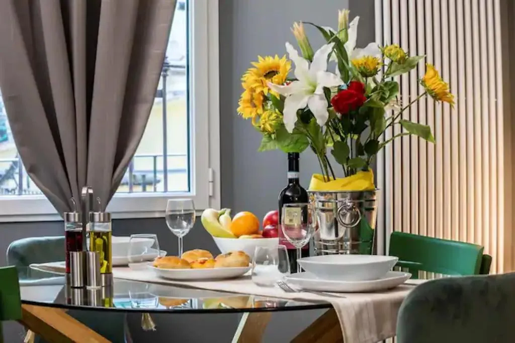 Apartment A Few Steps From The Duomo I Design Suite I Free Wifi Milan Italy